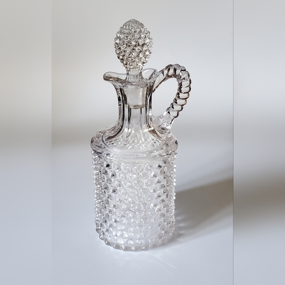 1890s "Dewdrop" Clear Hobnail Decanter w/ Handle by Model Flint Glass Co - Picture 10 of 14